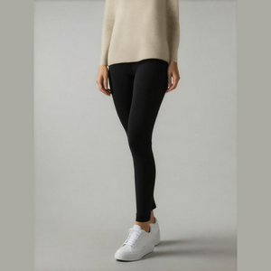 Victoria's secrets black leggings, size medium, EUC